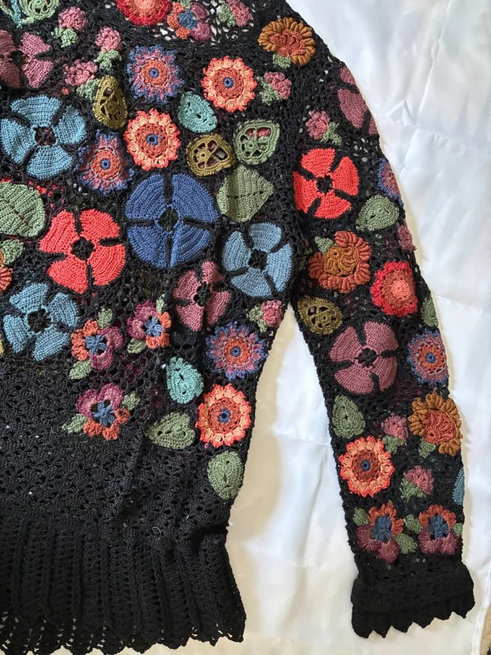 Peruvian Connection Millefiori Wildflower Hand-crocheted Sweater - Picture 6 of 14
